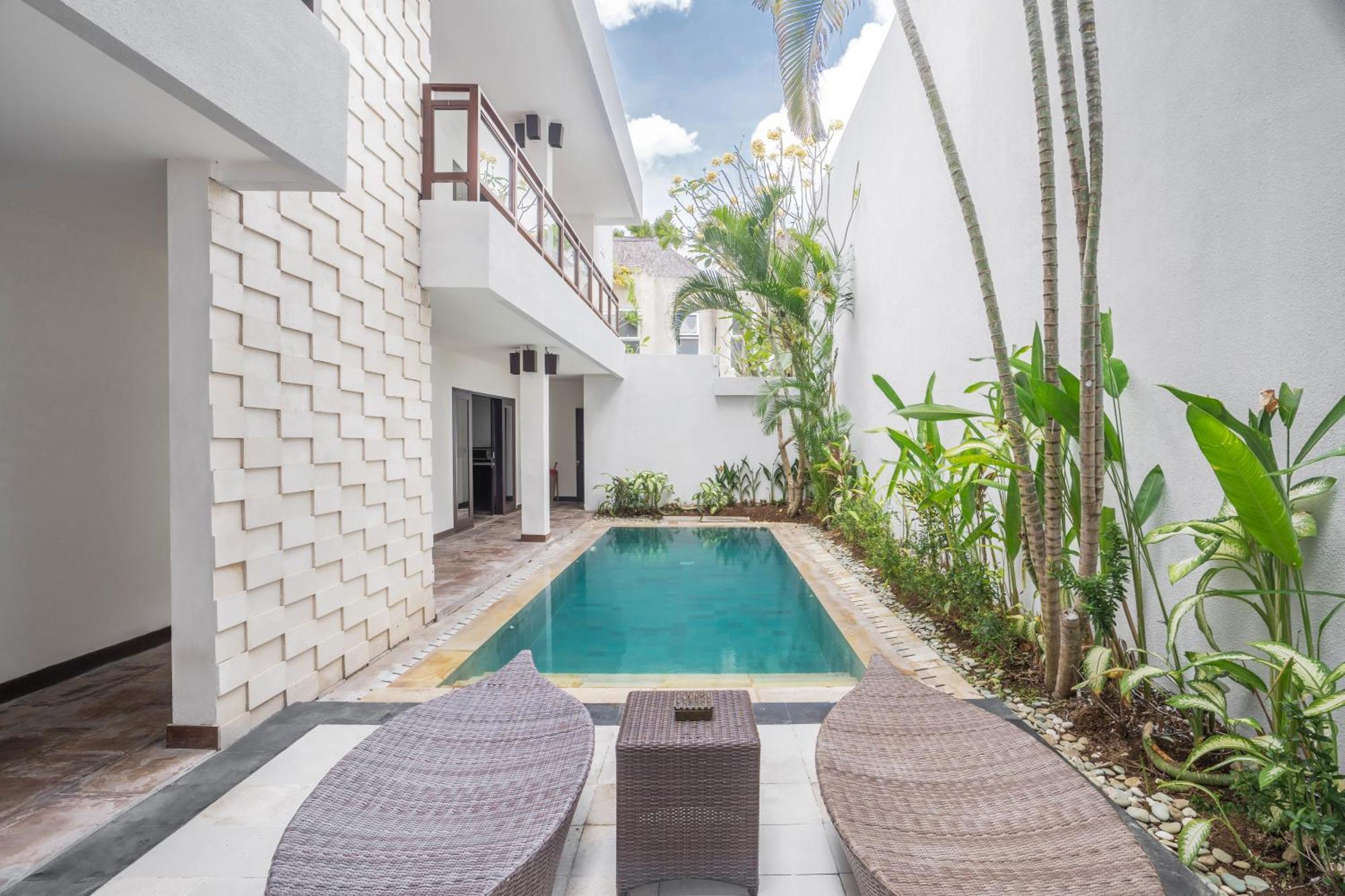Danoya Private Luxury Residences سمينياك المظهر الخارجي الصورة