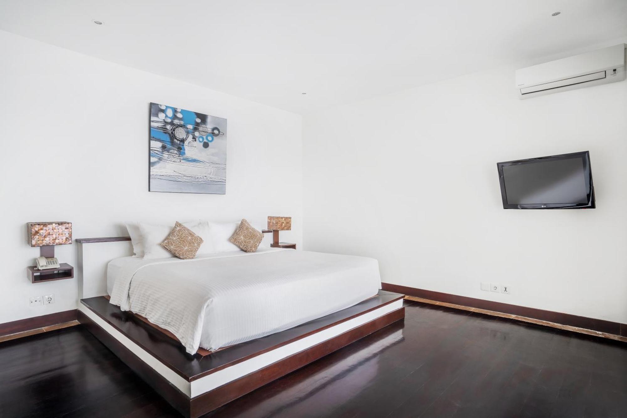 Danoya Private Luxury Residences سمينياك المظهر الخارجي الصورة