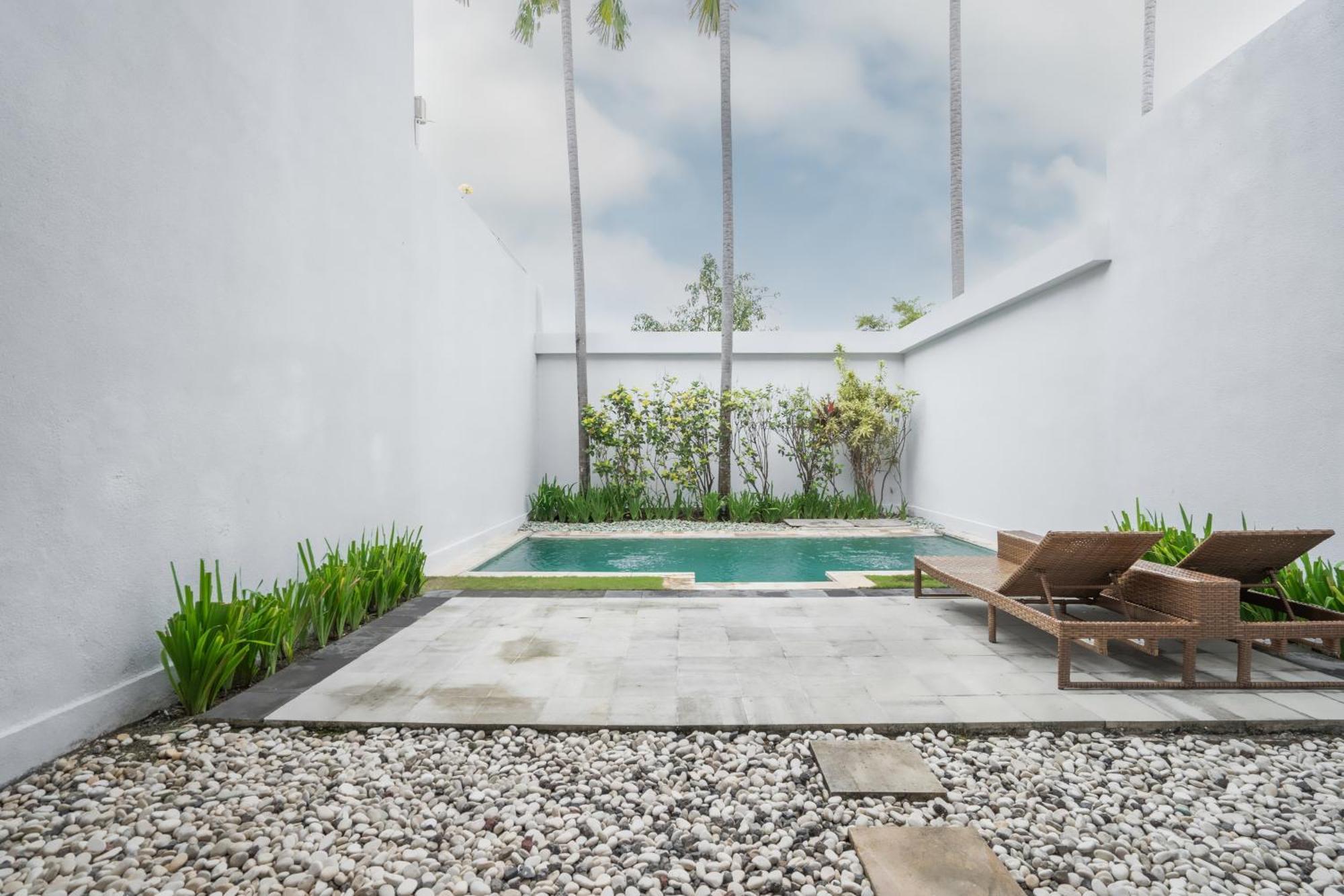 Danoya Private Luxury Residences سمينياك المظهر الخارجي الصورة