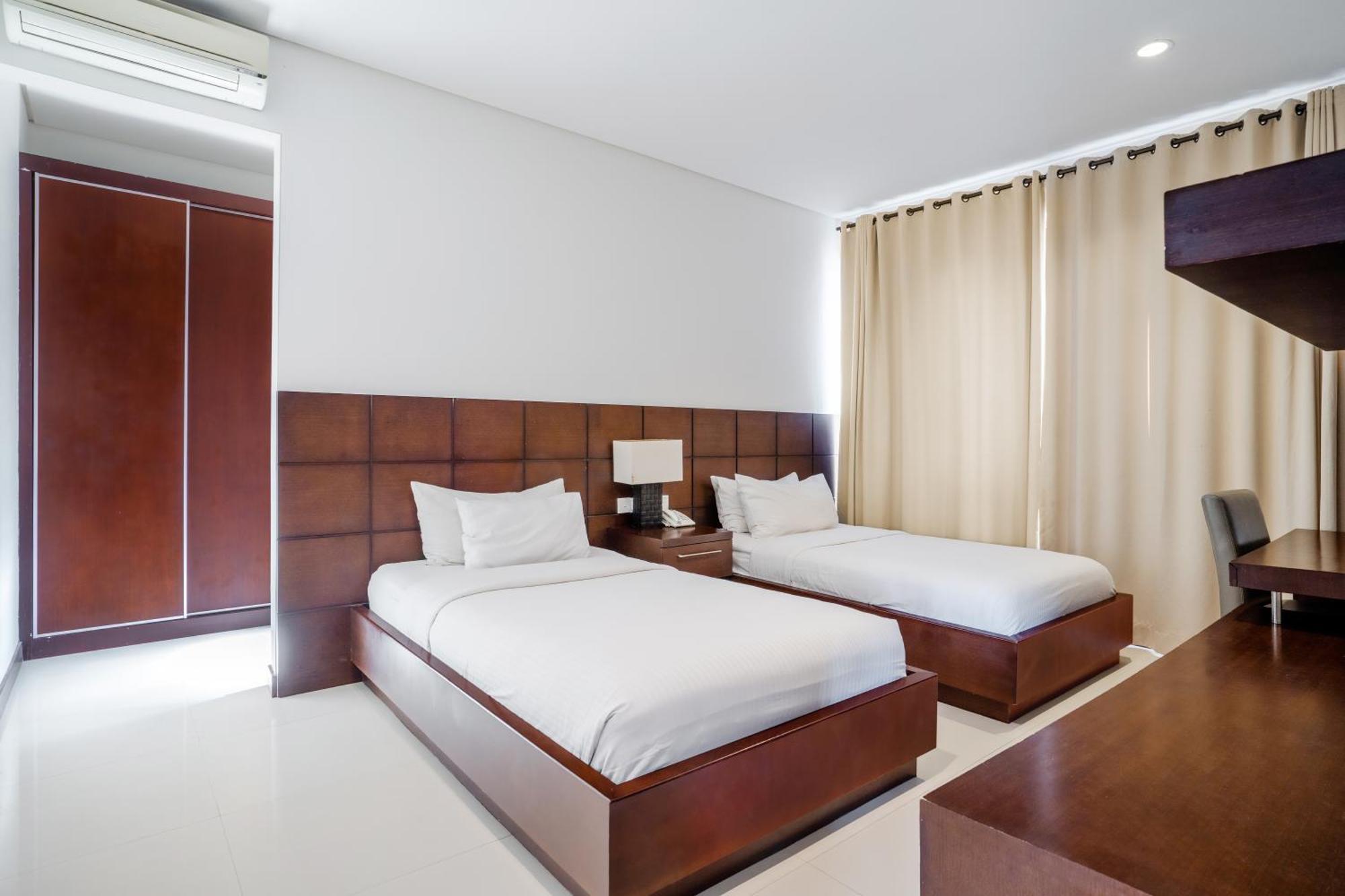 Danoya Private Luxury Residences سمينياك المظهر الخارجي الصورة