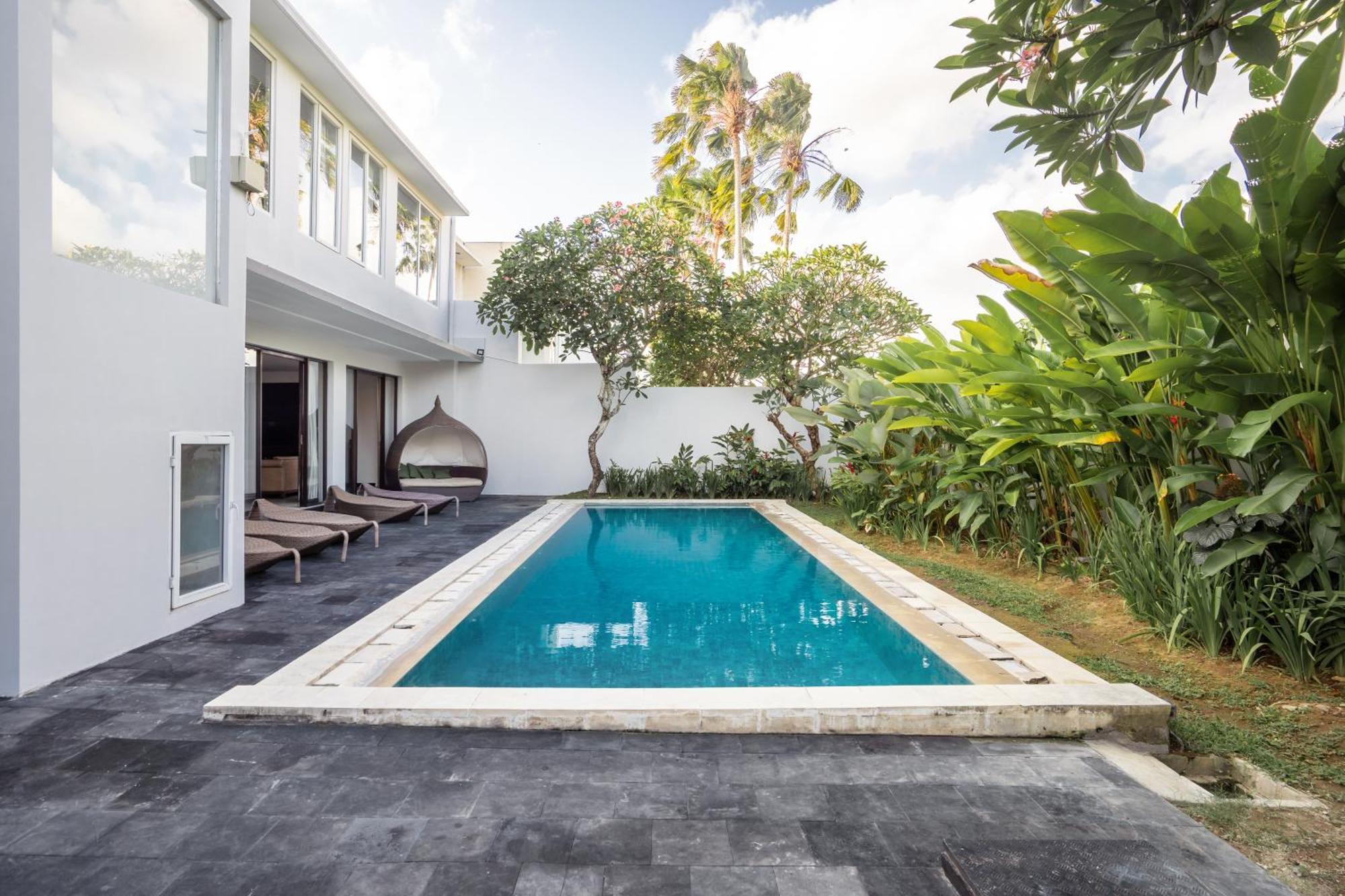 Danoya Private Luxury Residences سمينياك المظهر الخارجي الصورة