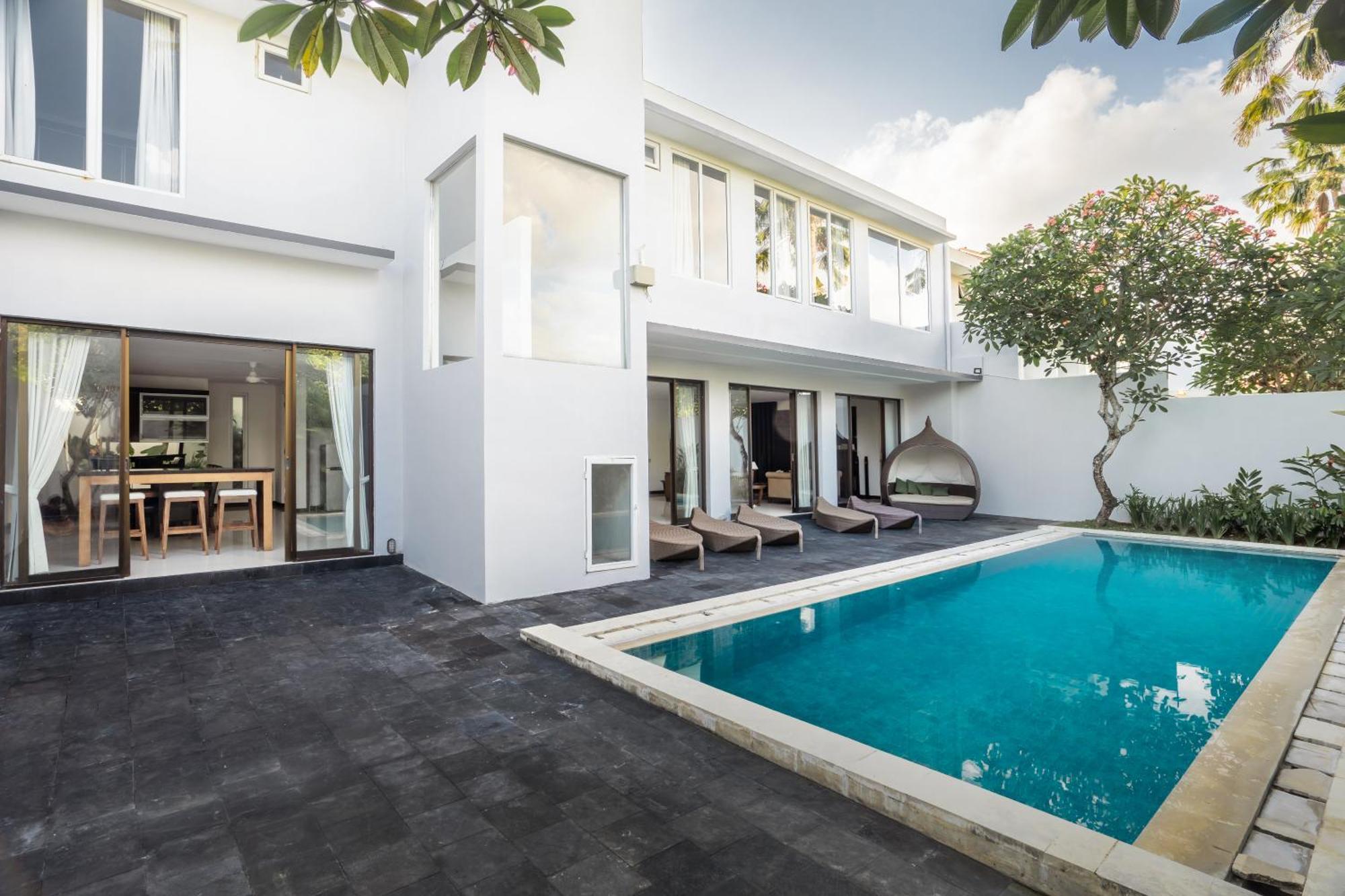 Danoya Private Luxury Residences سمينياك المظهر الخارجي الصورة